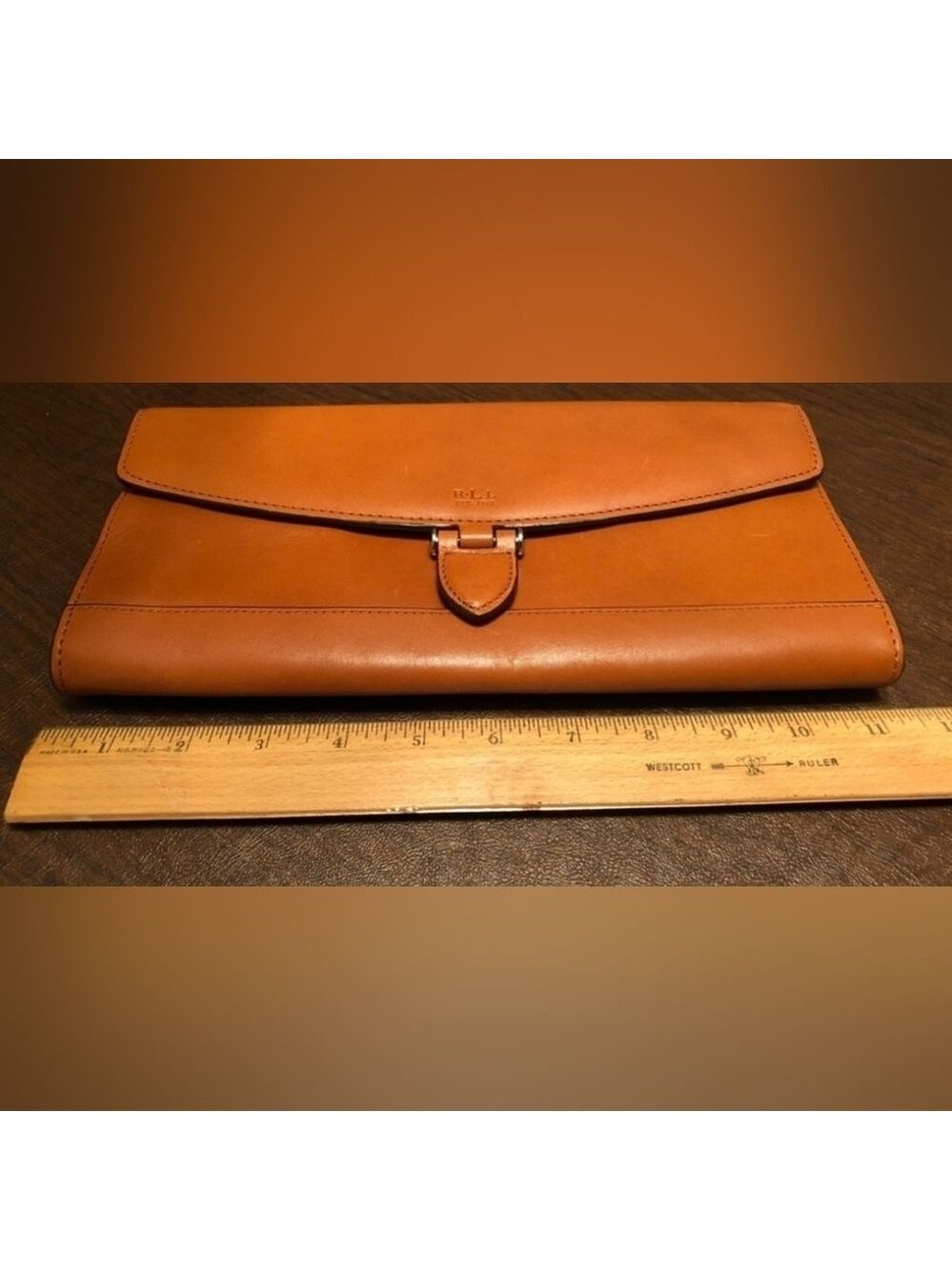 Ralph Lauren Tan Leather Clutch Bag.Built in makeup mirror in flap. - Picture 6 of 7